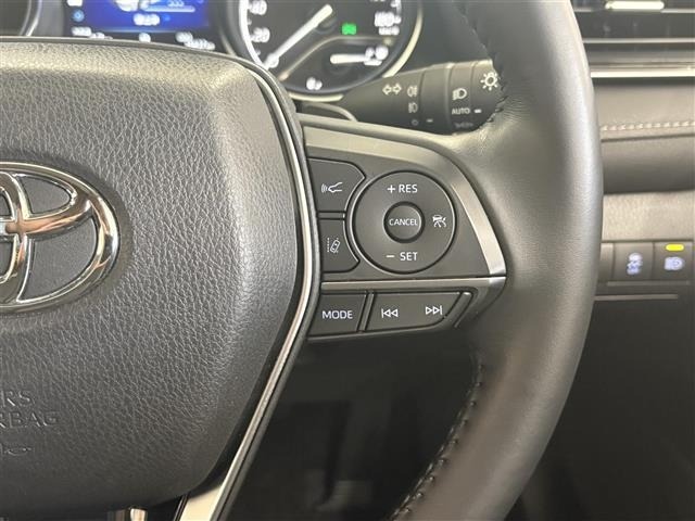 Toyota CAMRY 2024 7739980-8