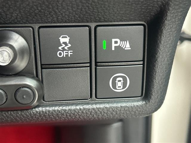 Honda CIVIC 2023 7737903-17