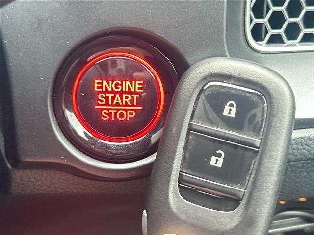 Honda CIVIC 2023 7737903-4
