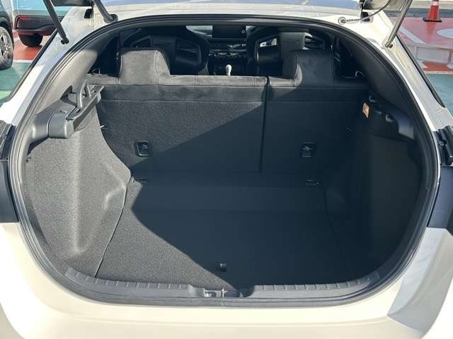 Honda CIVIC 2025 7737947-6