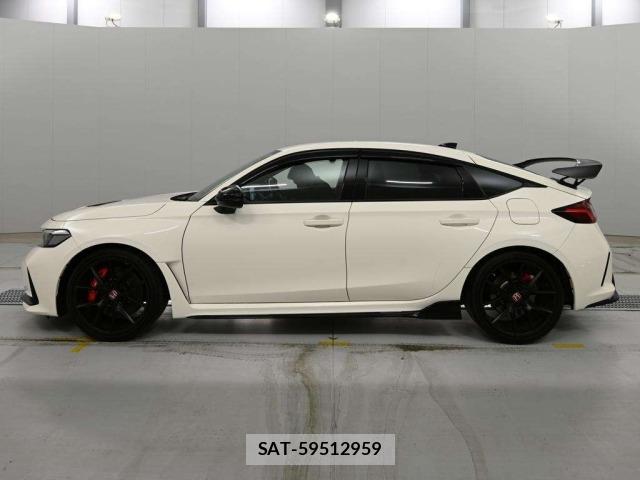 Honda CIVIC 2024 7737948-4
