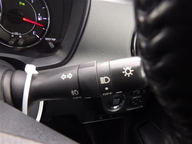 Toyota COROLLA AXIO 2018 7732584-13
