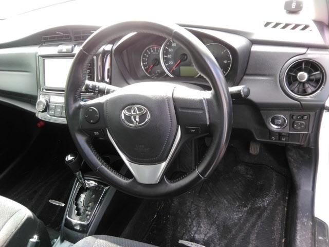 Toyota COROLLA AXIO 2015 7732585-3
