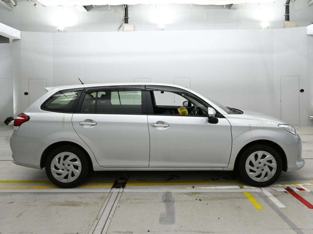 Toyota COROLLA FIELDER 2019 7740916-3