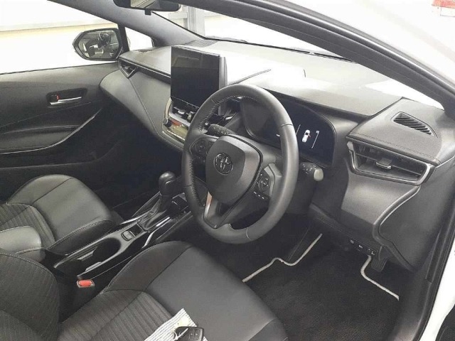Toyota COROLLA TOURING 2023 7743218-9