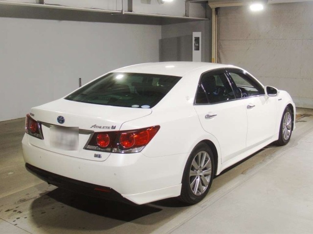 Toyota CROWN 2016 7745044-1