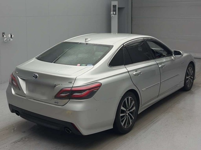 Toyota CROWN 2019 7745045-1