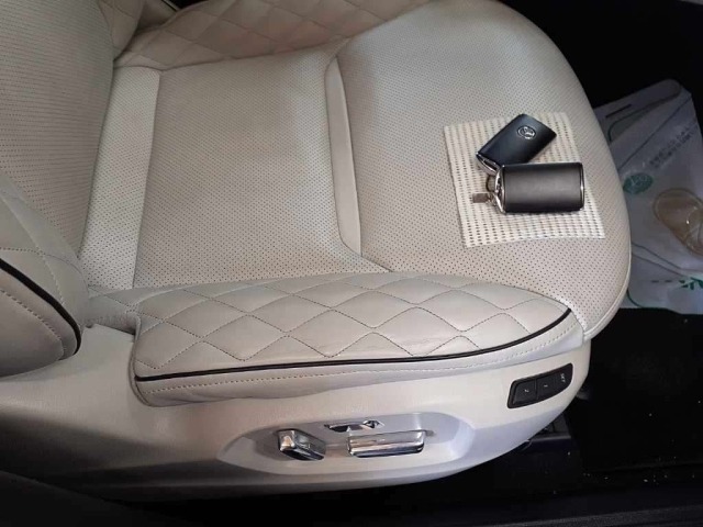 Mazda CX-8 2022 7743210-10