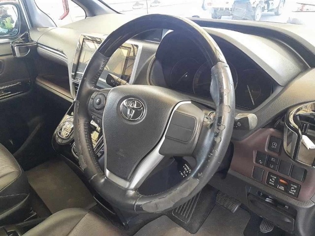 Toyota ESQUIRE 2017 7742687-7