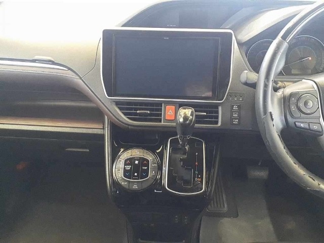 Toyota ESQUIRE 2017 7742687-9