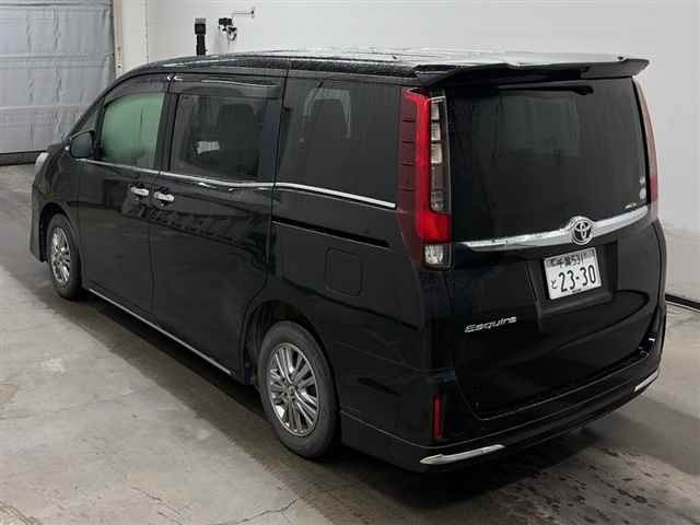 Toyota ESQUIRE 2014 7742704-1