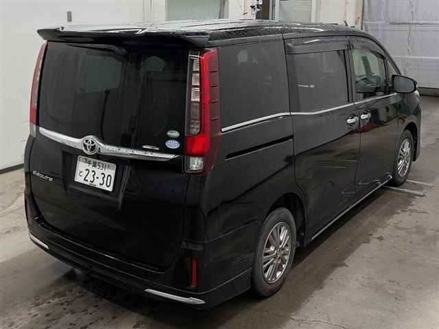 Toyota ESQUIRE 2014 7742704-5