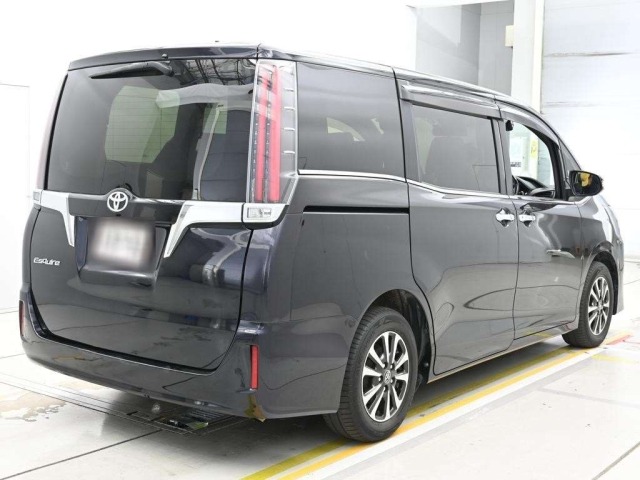 Toyota ESQUIRE 2018 7742729-1