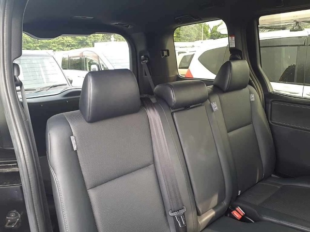 Toyota ESQUIRE 2018 7742729-11