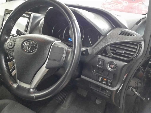 Toyota ESQUIRE 2017 7742736-9