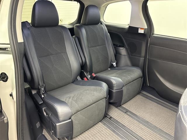 Toyota ESTIMA 2016 7743030-3