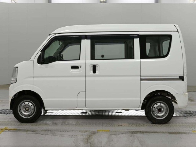 Suzuki EVERY 2020 7742154-4