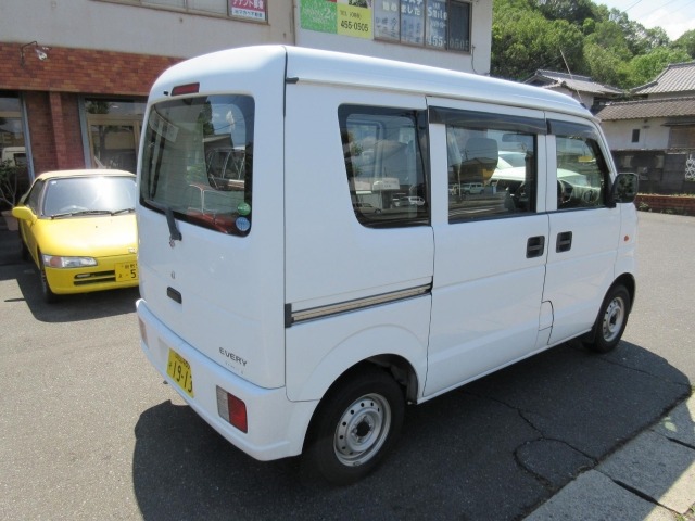 Suzuki EVERY 2013 7742264-1