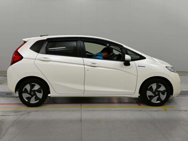 Honda FIT 2013 7741318-3
