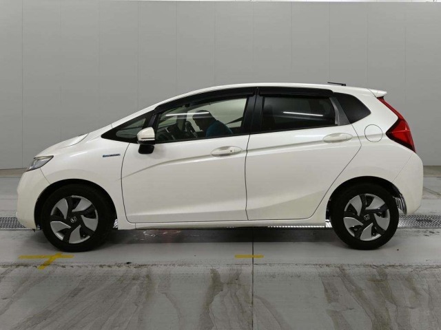 Honda FIT 2013 7741318-4