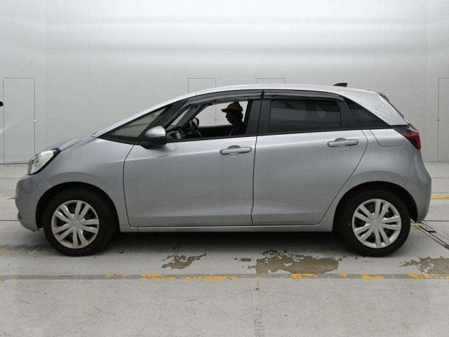 Honda FIT 2024 7741331-4