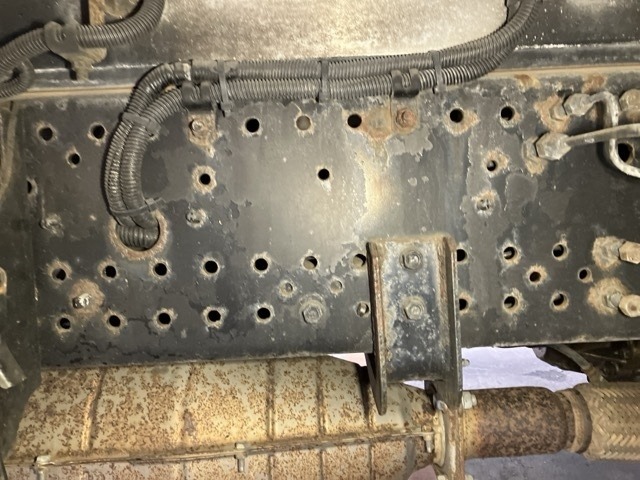 Isuzu FORWARD 2015 7737528-16
