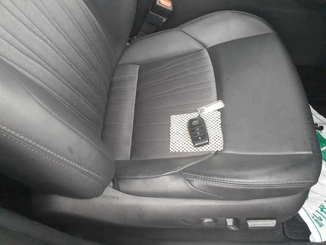 Toyota HARRIER 2023 7744689-10