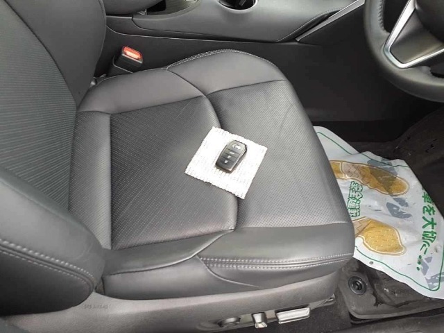 Toyota HARRIER 2022 7744712-10