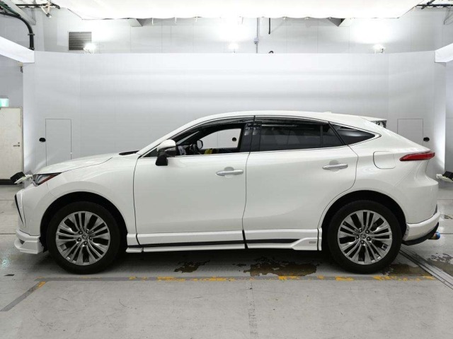 Toyota HARRIER 2022 7744712-4