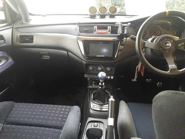 Mitsubishi LANCER 2003 7738432-9