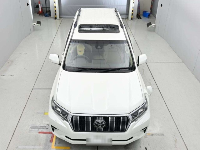 Toyota LAND CRUISER PRADO 2020 7741926-7