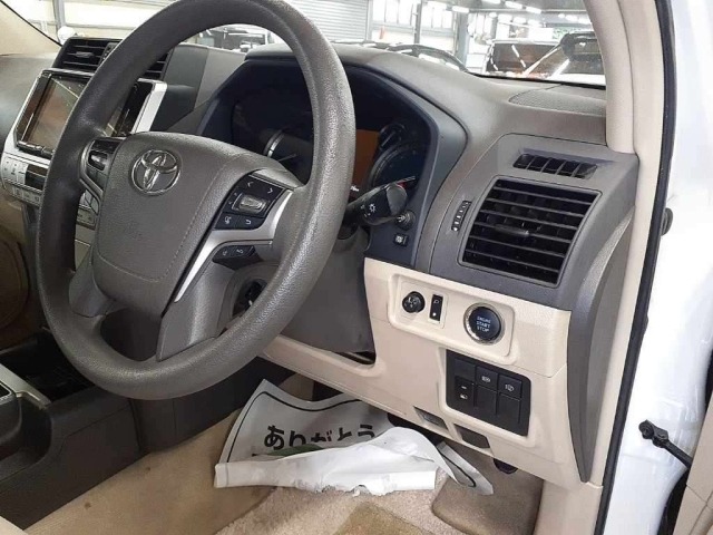 Toyota LAND CRUISER PRADO 2020 7741926-9