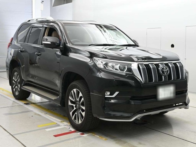 Toyota LAND CRUISER PRADO 2023 7741946-5