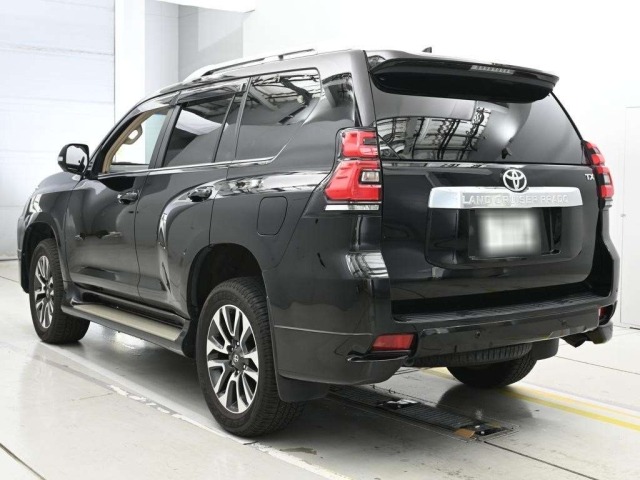 Toyota LAND CRUISER PRADO 2023 7741946-6