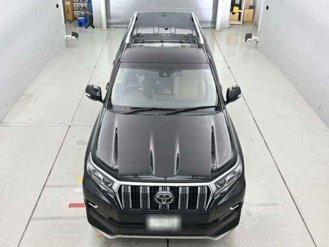 Toyota LAND CRUISER PRADO 2023 7741946-7