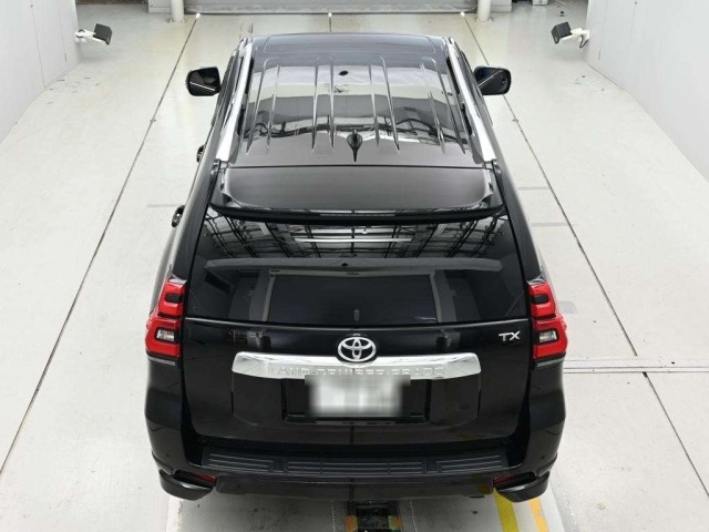 Toyota LAND CRUISER PRADO 2023 7741946-8