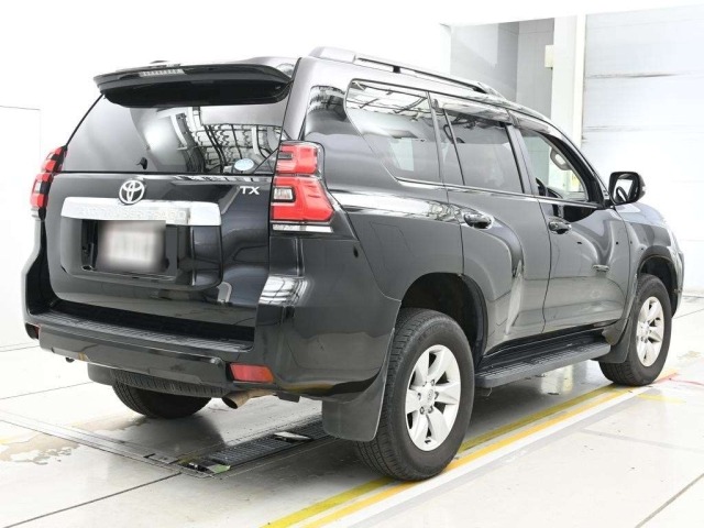 Toyota LAND CRUISER PRADO 2017 7741947-1