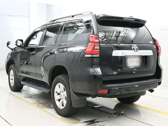 Toyota LAND CRUISER PRADO 2017 7741947-6