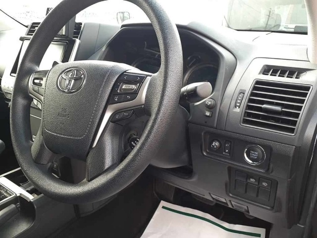 Toyota LAND CRUISER PRADO 2017 7741947-9