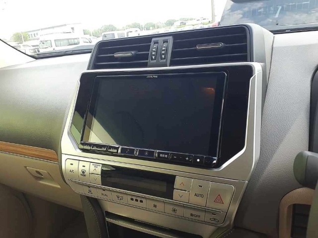 Toyota LAND CRUISER PRADO 2021 7741965-12
