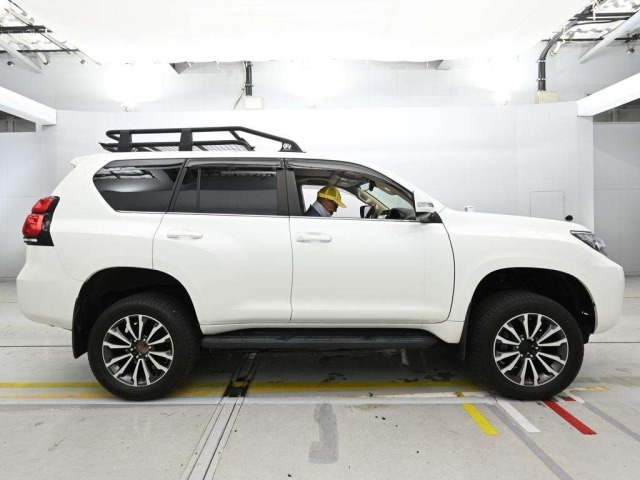 Toyota LAND CRUISER PRADO 2021 7741965-3