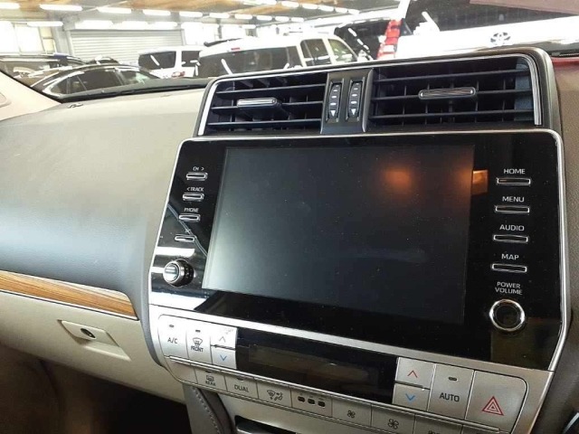 Toyota LAND CRUISER PRADO 2023 7741974-12