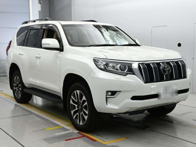 Toyota LAND CRUISER PRADO 2022 7741994-5