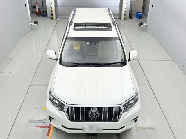 Toyota LAND CRUISER PRADO 2022 7741994-7