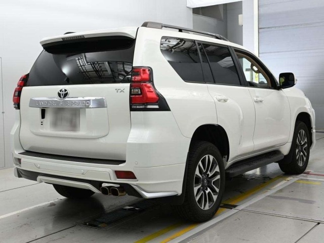 Toyota LAND CRUISER PRADO 2023 7741995-1