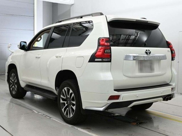 Toyota LAND CRUISER PRADO 2023 7741995-6