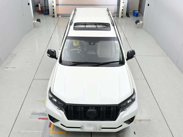 Toyota LAND CRUISER PRADO 2022 7742002-7