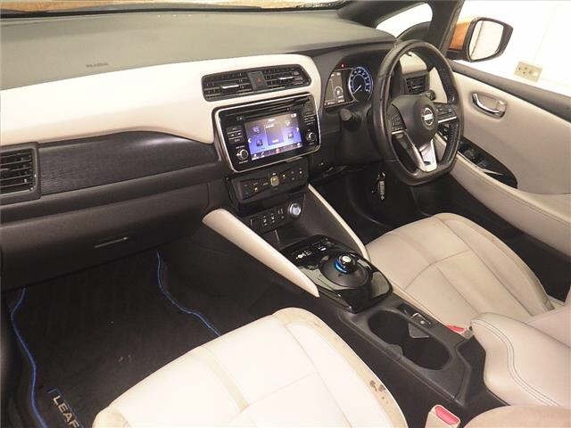 Nissan LEAF 2018 7740624-4