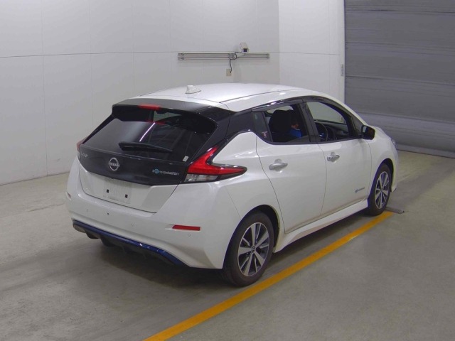 Nissan LEAF 2022 7740636-4