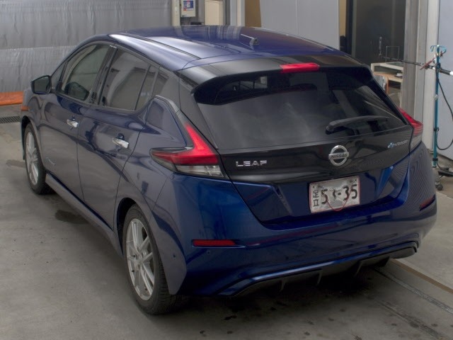 Nissan LEAF 2017 7740647-1